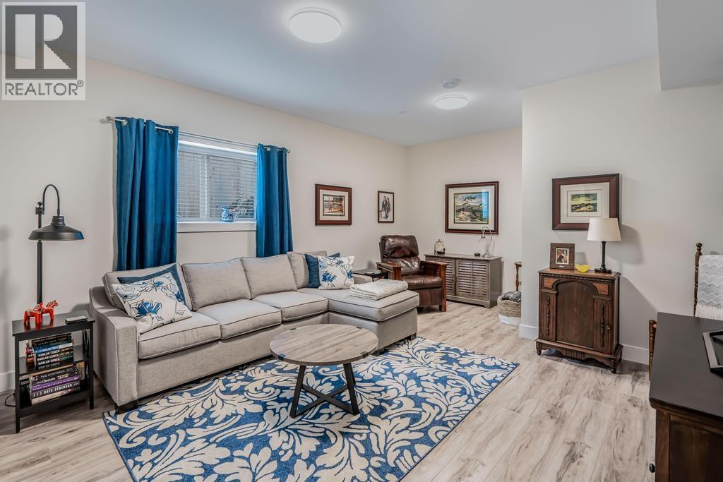 10861 Morrisette Place, Maple Ridge, British Columbia  V2W 1G8 - Photo 17 - R3113410