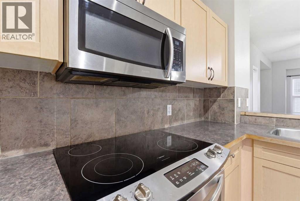 6108, 111 Tarawood Lane NE, Calgary, Alberta  T3J 0C1 - Photo 8 - A2302724