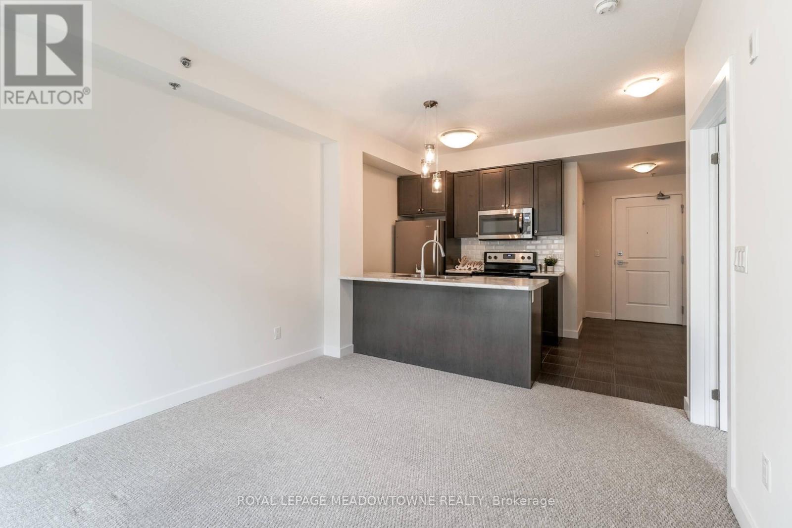 402 - 2486 Old Bronte Road, Oakville, Ontario  L6M 0Y4 - Photo 9 - W13026308