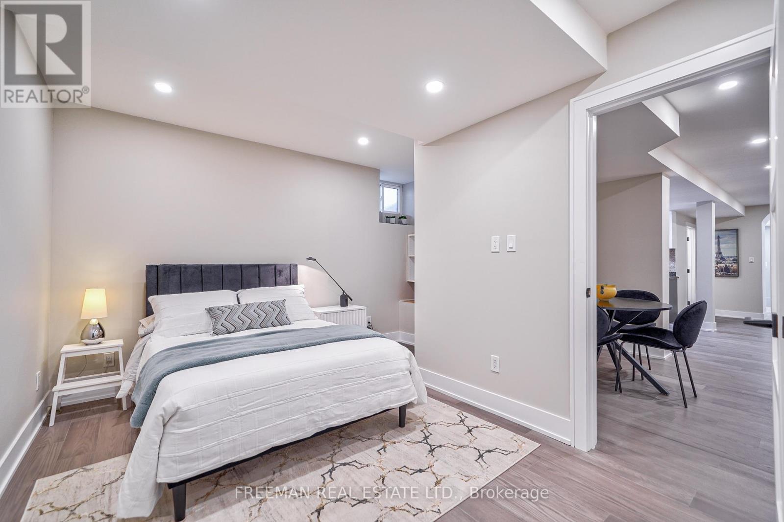 B - 351 Windermere Avenue, Toronto, Ontario  M6S 3L1 - Photo 12 - W13026318