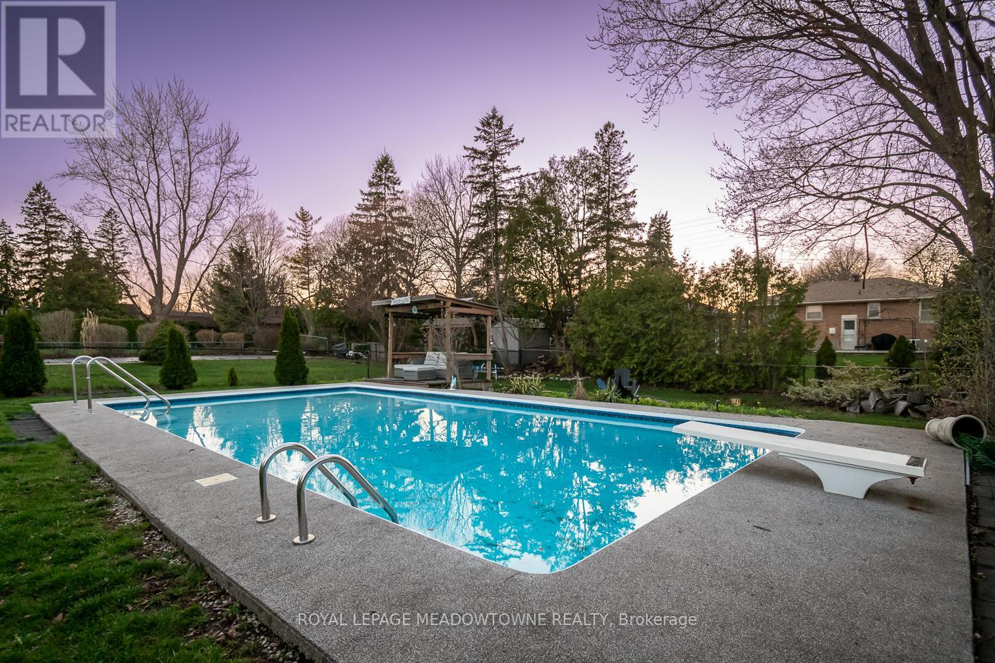 289 Parkway Drive W, Milton, Ontario  L9T 1A7 - Photo 5 - W13026328