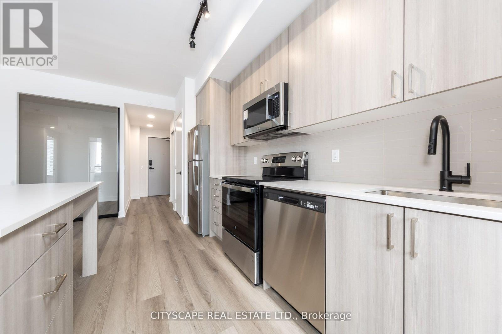 805 - 758 Dovercourt Road W, Toronto, Ontario  M6H 1L8 - Photo 11 - W13026374