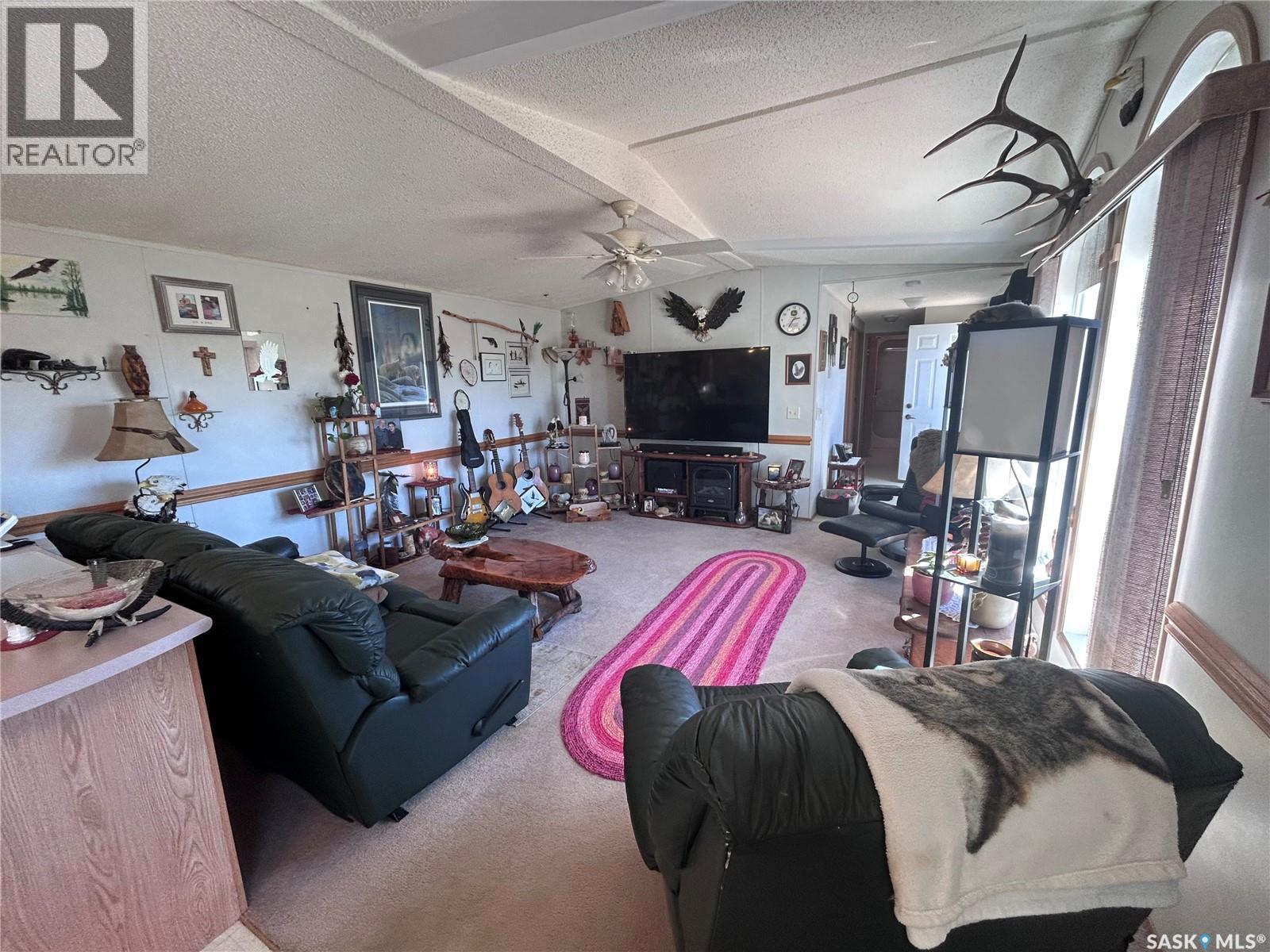 301 Willow Park Green, Estevan, Saskatchewan  S4A 2R9 - Photo 19 - SK033531