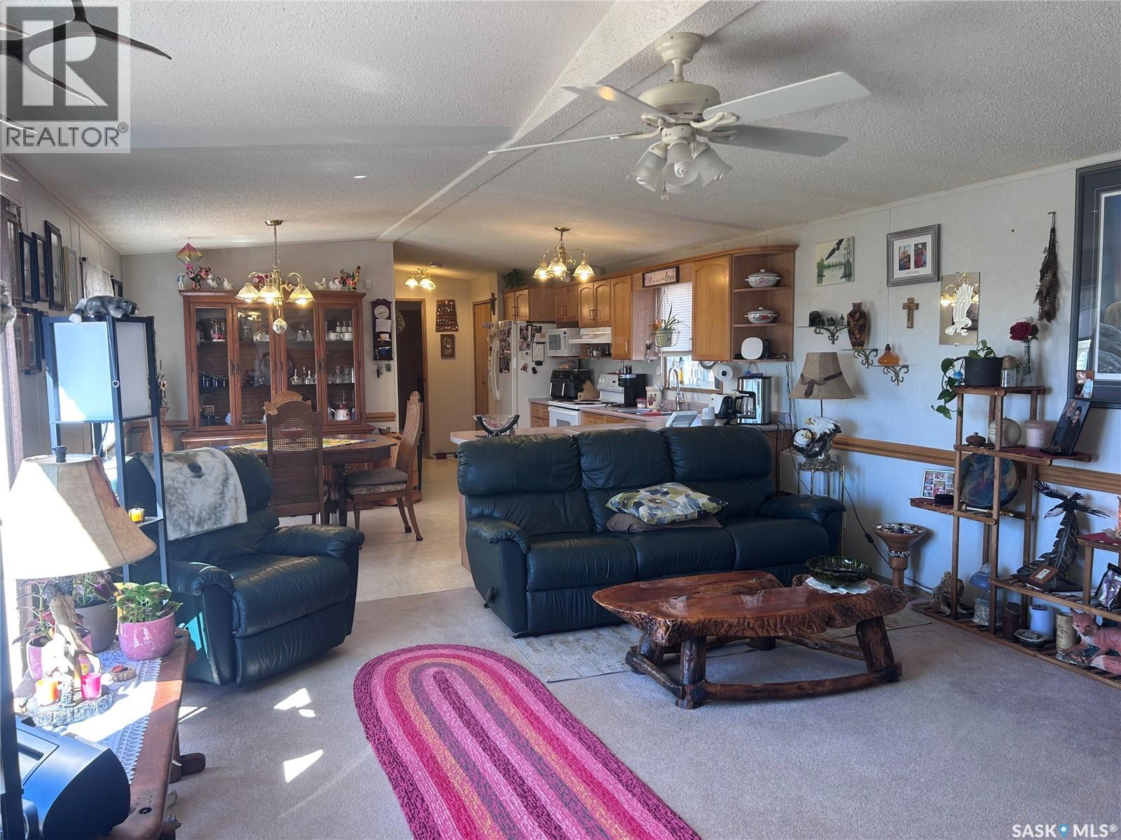 301 Willow Park Green, Estevan, Saskatchewan  S4A 2R9 - Photo 22 - SK033531