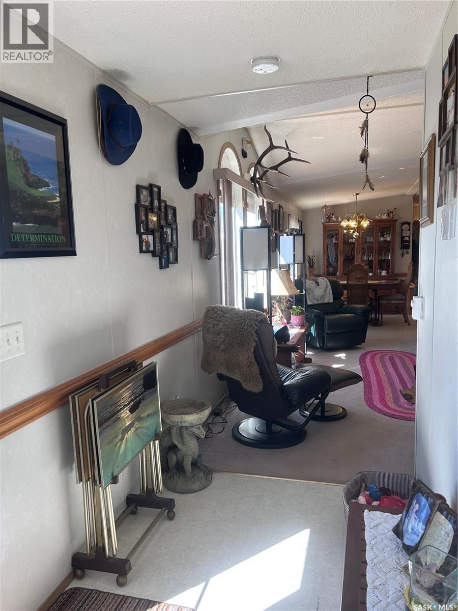 301 Willow Park Green, Estevan, Saskatchewan  S4A 2R9 - Photo 25 - SK033531