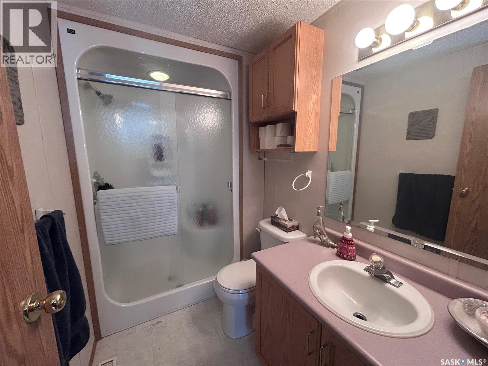 301 Willow Park Green, Estevan, Saskatchewan  S4A 2R9 - Photo 26 - SK033531