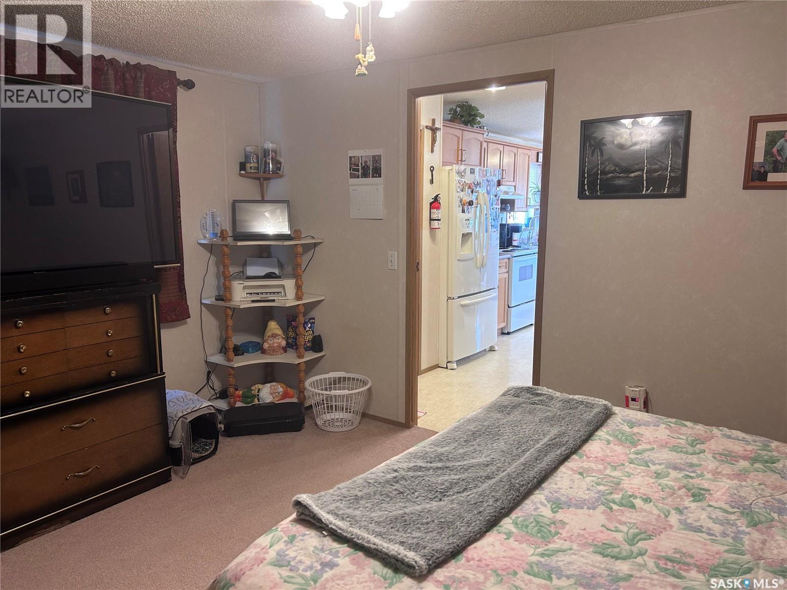 301 Willow Park Green, Estevan, Saskatchewan  S4A 2R9 - Photo 30 - SK033531