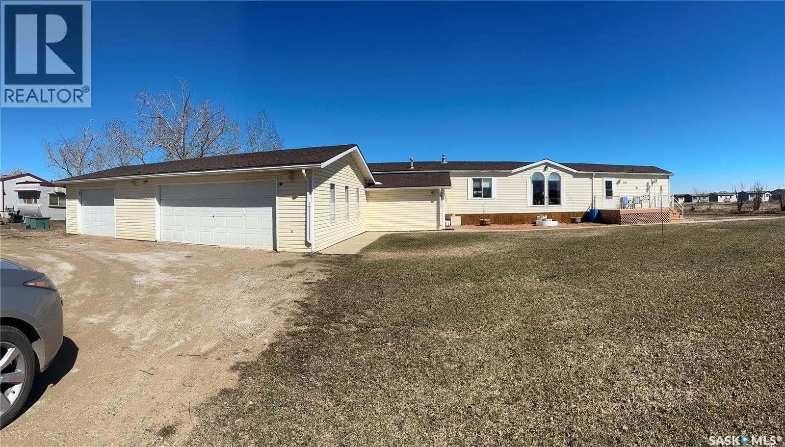 301 Willow Park Green, Estevan, Saskatchewan  S4A 2R9 - Photo 49 - SK033531