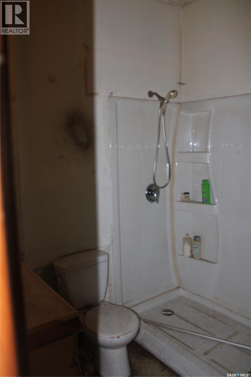 407 1st Avenue, Gerald, Saskatchewan  S0A 1B0 - Photo 12 - SK033525