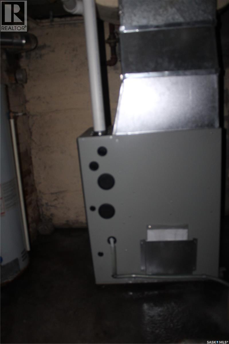 407 1st Avenue, Gerald, Saskatchewan  S0A 1B0 - Photo 14 - SK033525