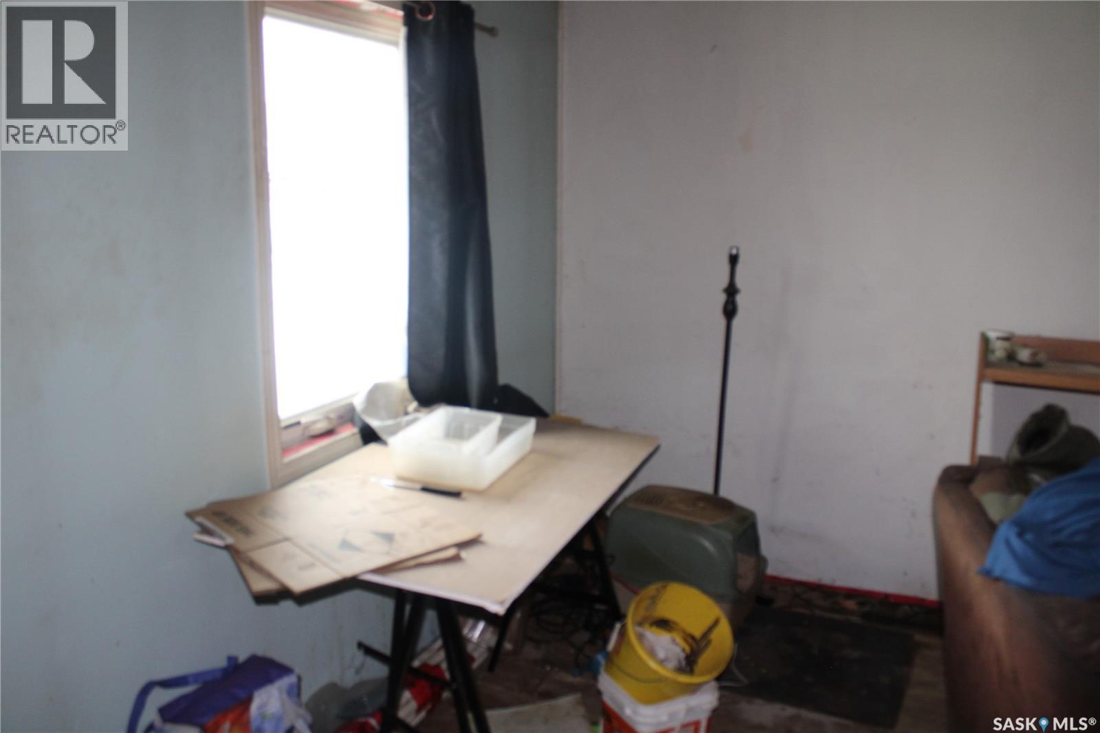 407 1st Avenue, Gerald, Saskatchewan  S0A 1B0 - Photo 6 - SK033525