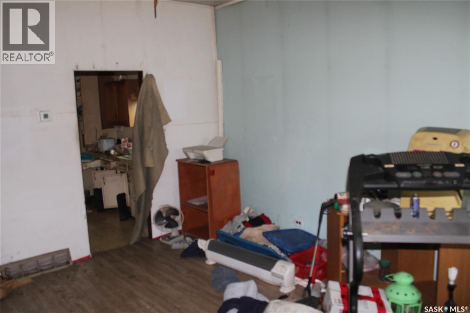 407 1st Avenue, Gerald, Saskatchewan  S0A 1B0 - Photo 9 - SK033525