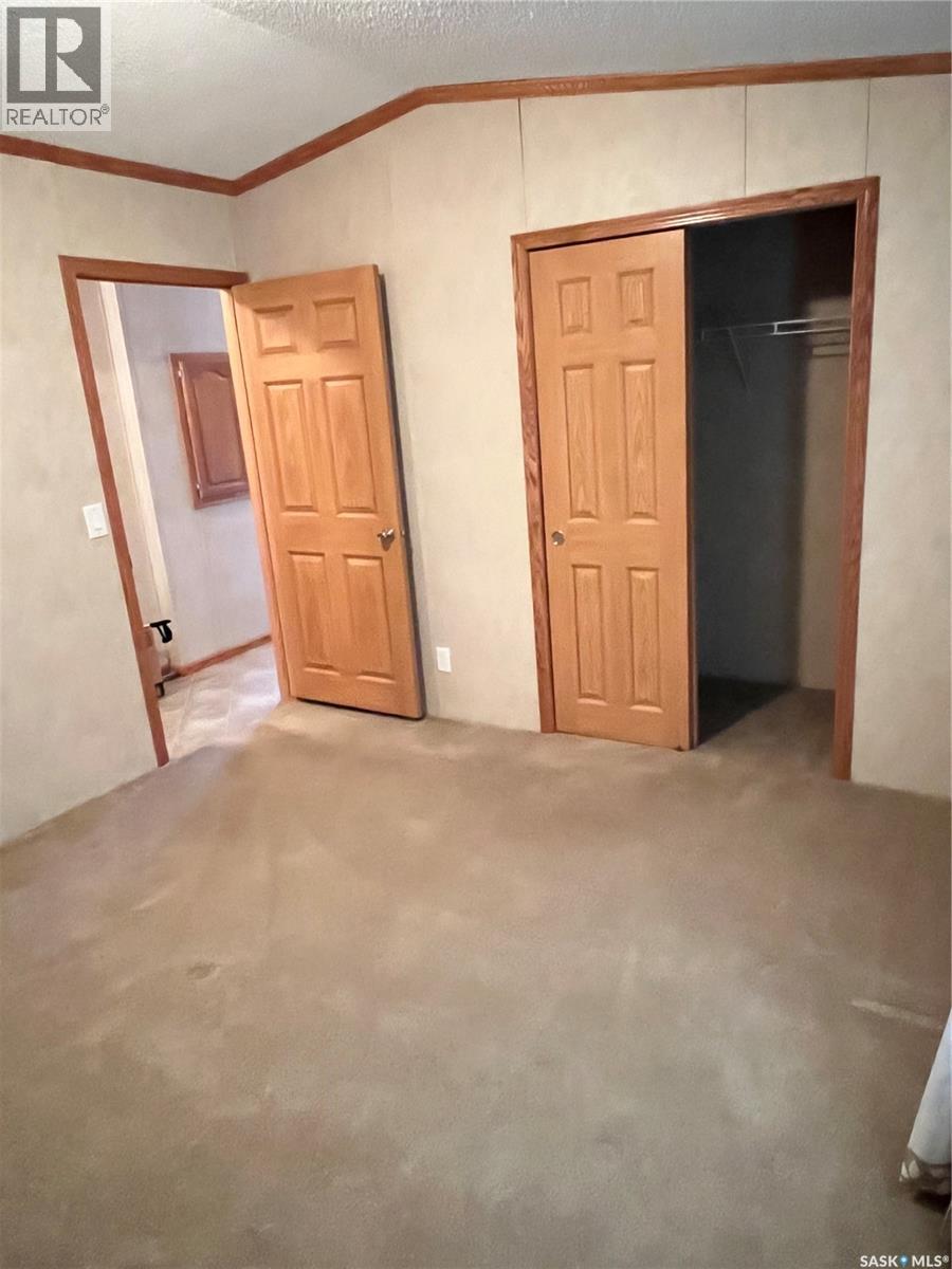 622 Bertrand Avenue, Radville, Saskatchewan  S0C 2G0 - Photo 14 - SK033434