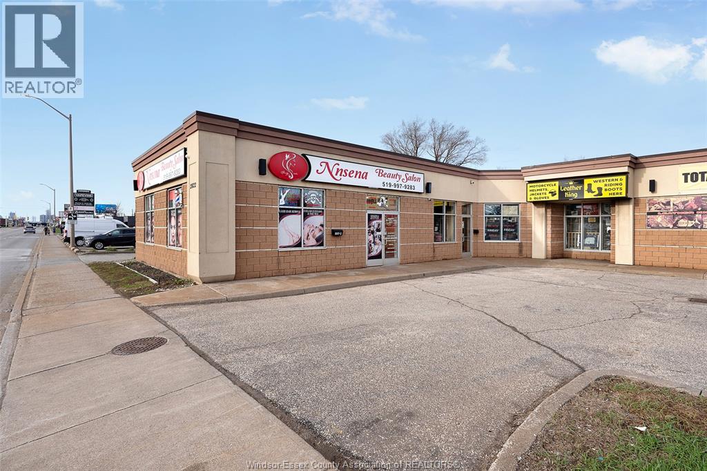 2822 Howard Unit# 2, Windsor, Ontario  N8X 3Y2 - Photo 2 - 26008480