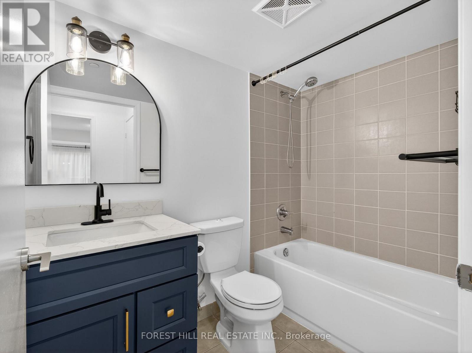 224 - 35 Saranac Boulevard, Toronto, Ontario  M6A 2G4 - Photo 23 - C13018926