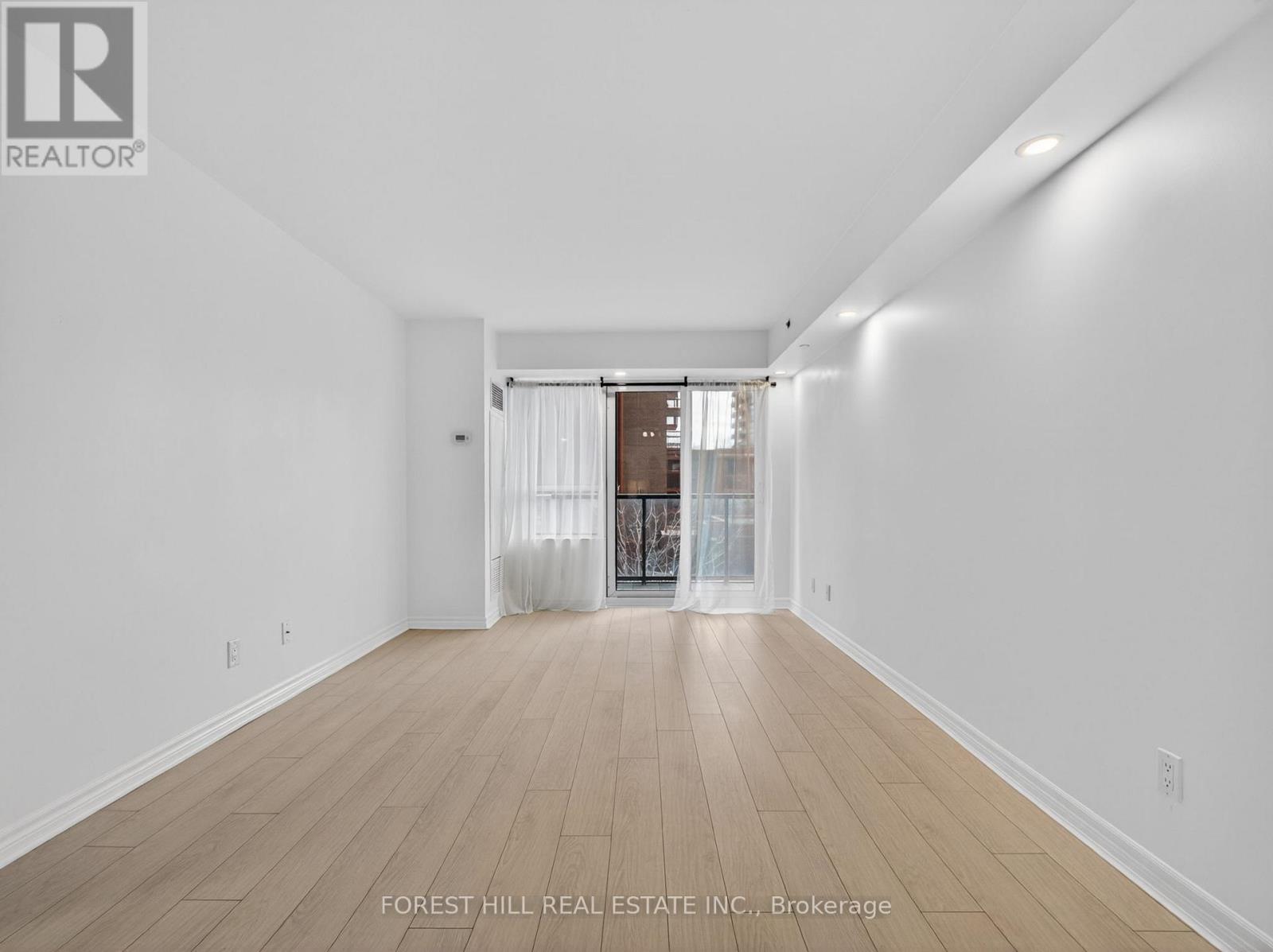 224 - 35 Saranac Boulevard, Toronto, Ontario  M6A 2G4 - Photo 13 - C13018930