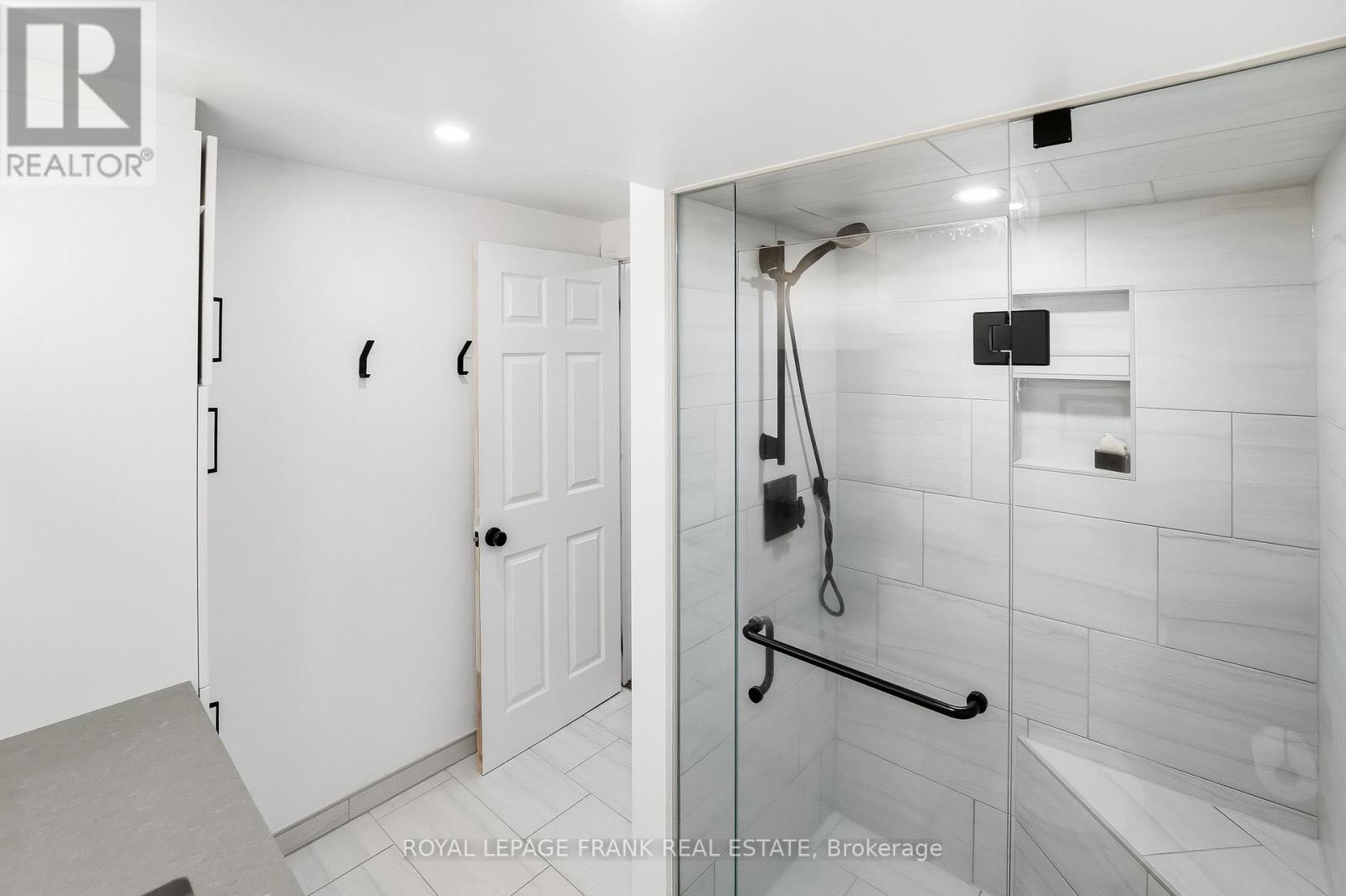 157 Blossom Court, Scugog, Ontario  L9L 1G5 - Photo 31 - E13025800