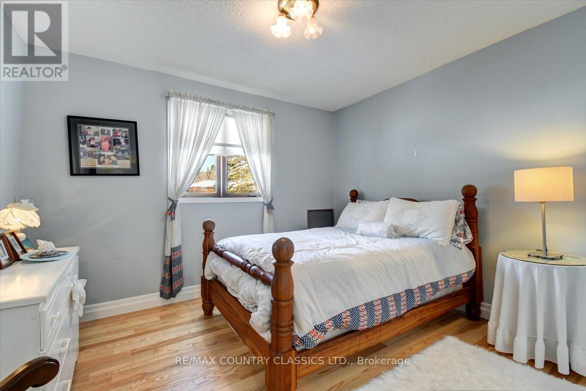 37 Golfview Drive, Bancroft, Ontario  K0L 1C0 - Photo 28 - X12823160