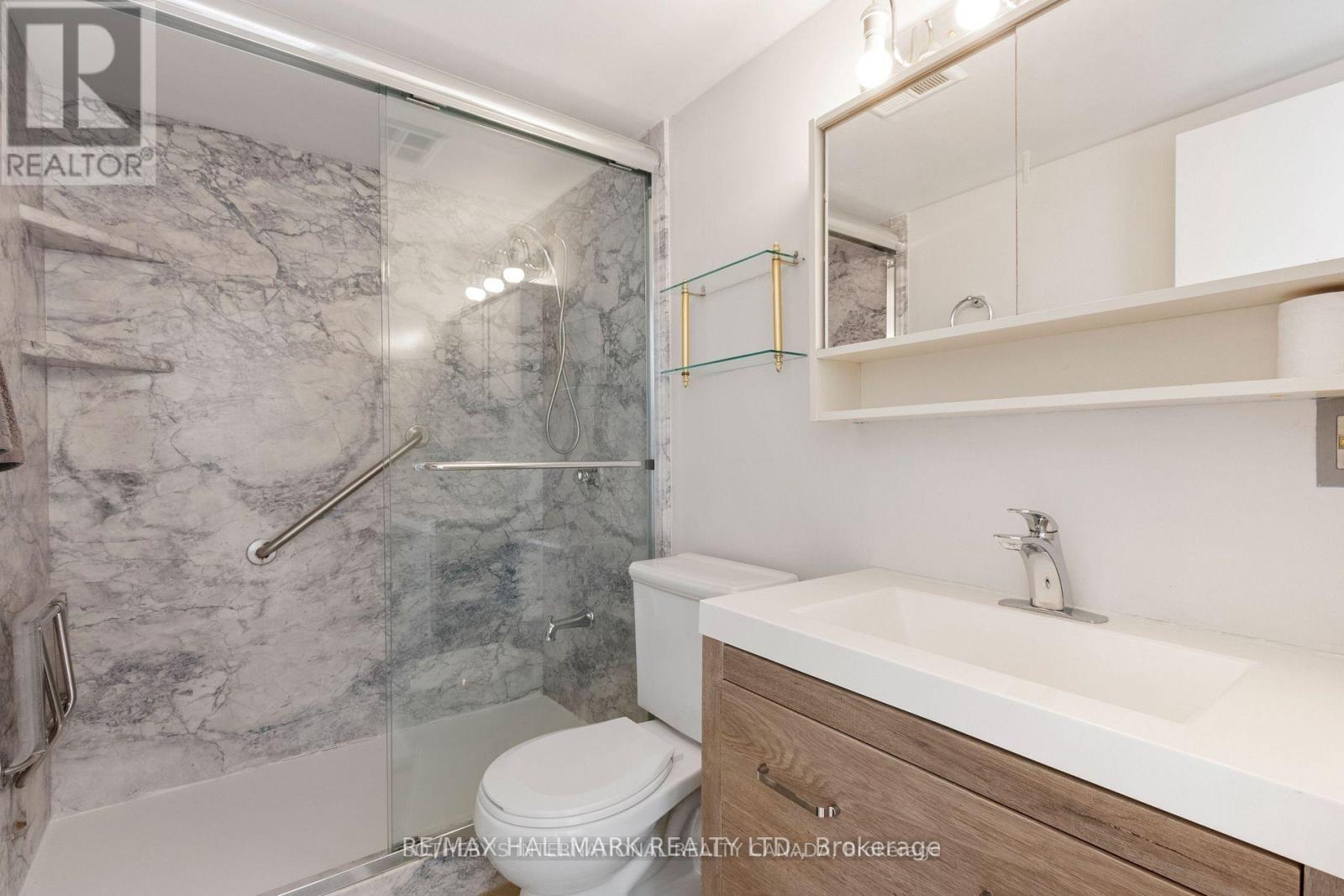 105 - 249 Major Mackenzie Drive E, Richmond Hill, Ontario  L4C 9M8 - Photo 4 - N13026352