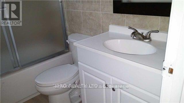 3 - 182 Ruggles Avenue, Richmond Hill, Ontario  L4C 1Y4 - Photo 4 - N13015134