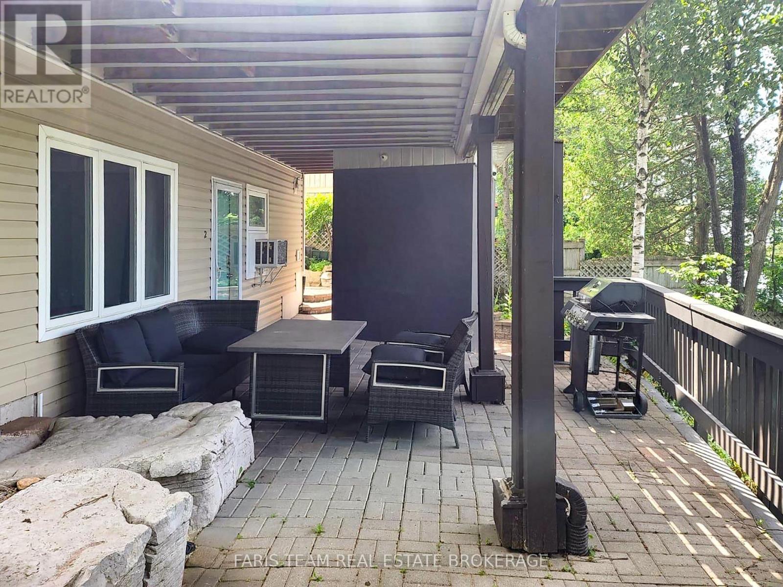 60 River Avenue Crescent, Wasaga Beach, Ontario  L9Z 2K6 - Photo 48 - S12927688