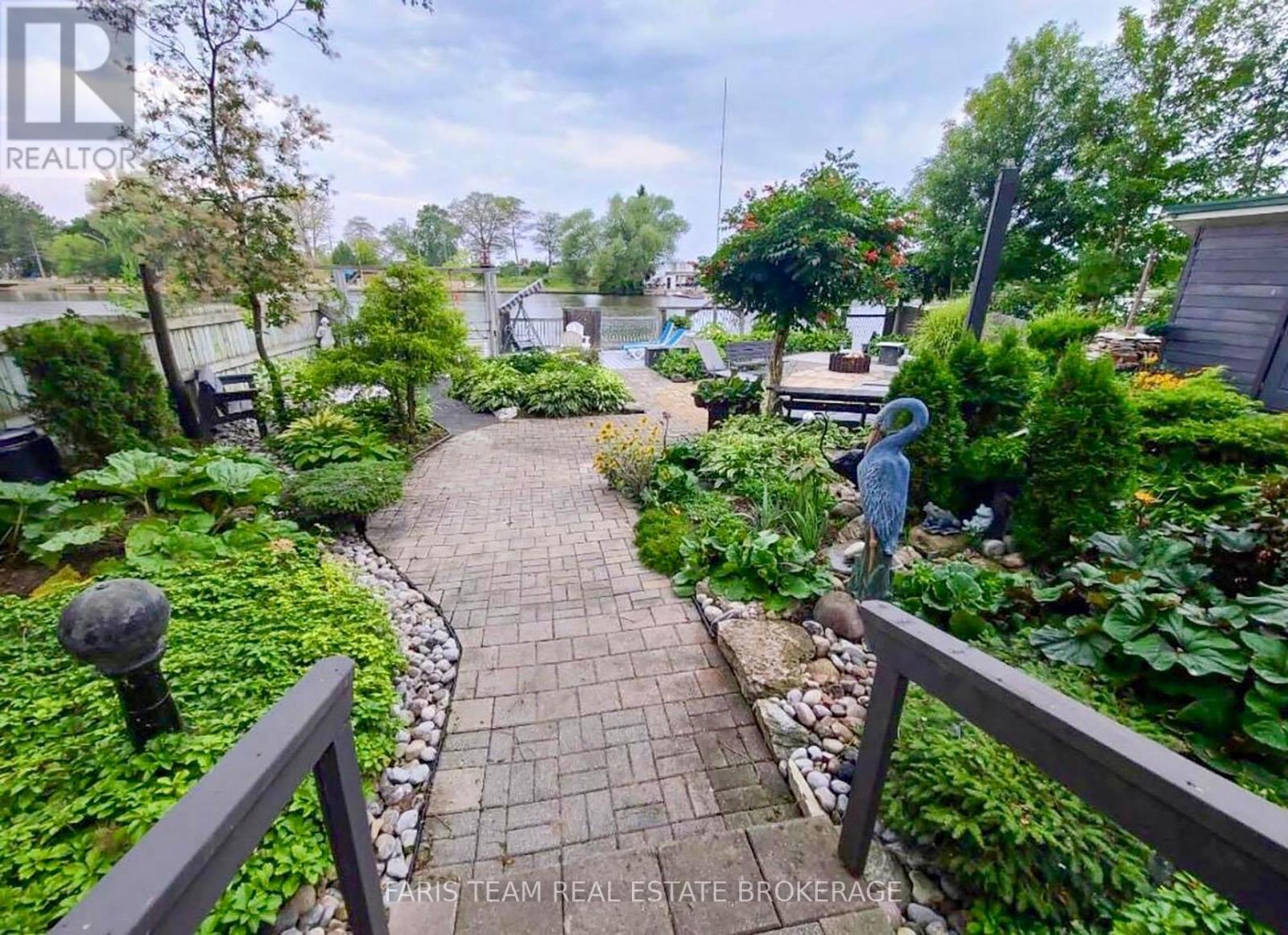 60 River Avenue Crescent, Wasaga Beach, Ontario  L9Z 2K6 - Photo 46 - S12927688