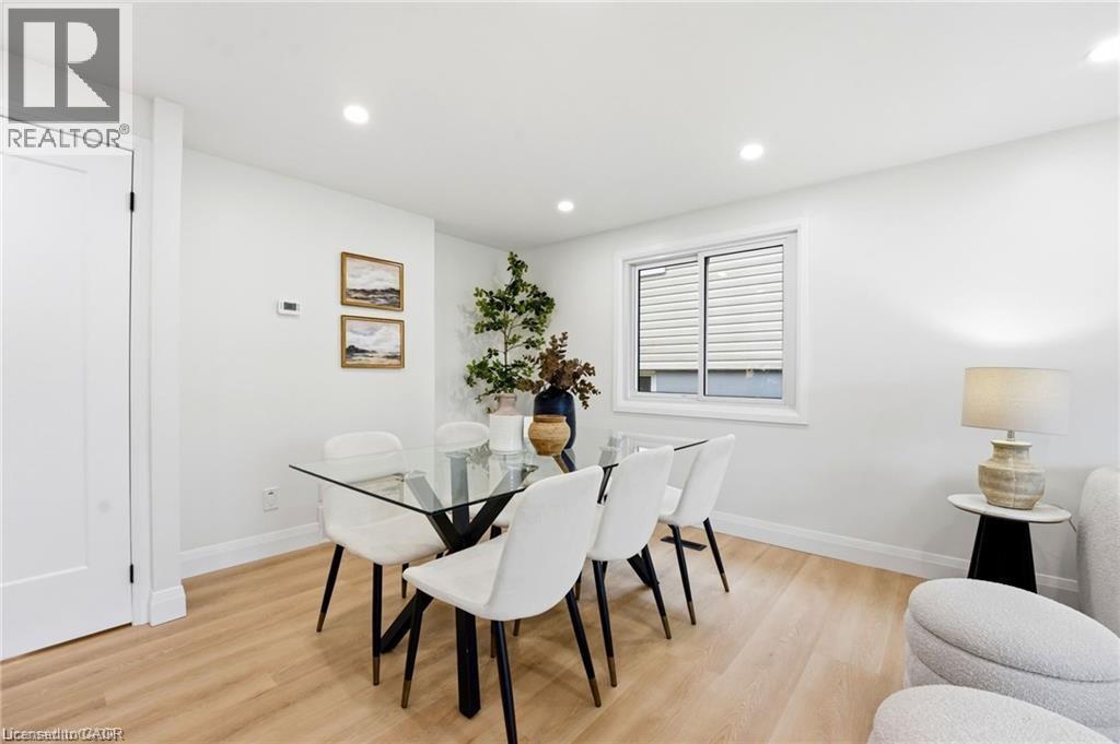 114 Christopher Drive, Waterloo, Ontario  N2J 4J7 - Photo 10 - 40822943