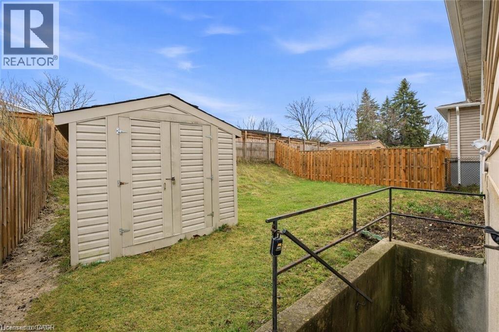 114 Christopher Drive, Waterloo, Ontario  N2J 4J7 - Photo 20 - 40822943