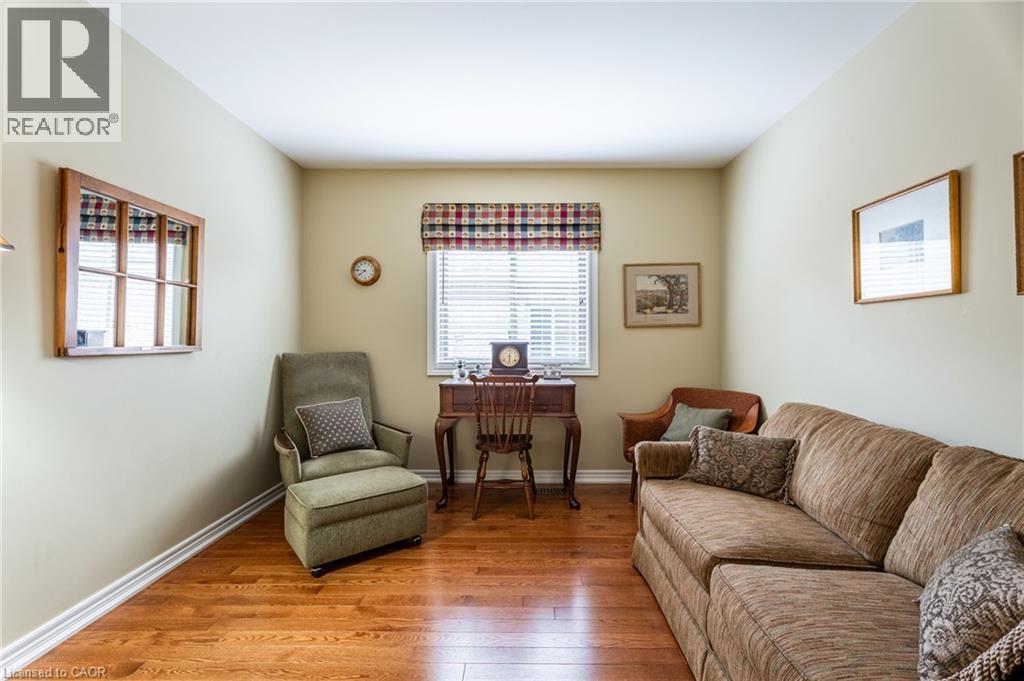 345 Southcote Road, Ancaster, Ontario  L9G 5C4 - Photo 11 - 40822917