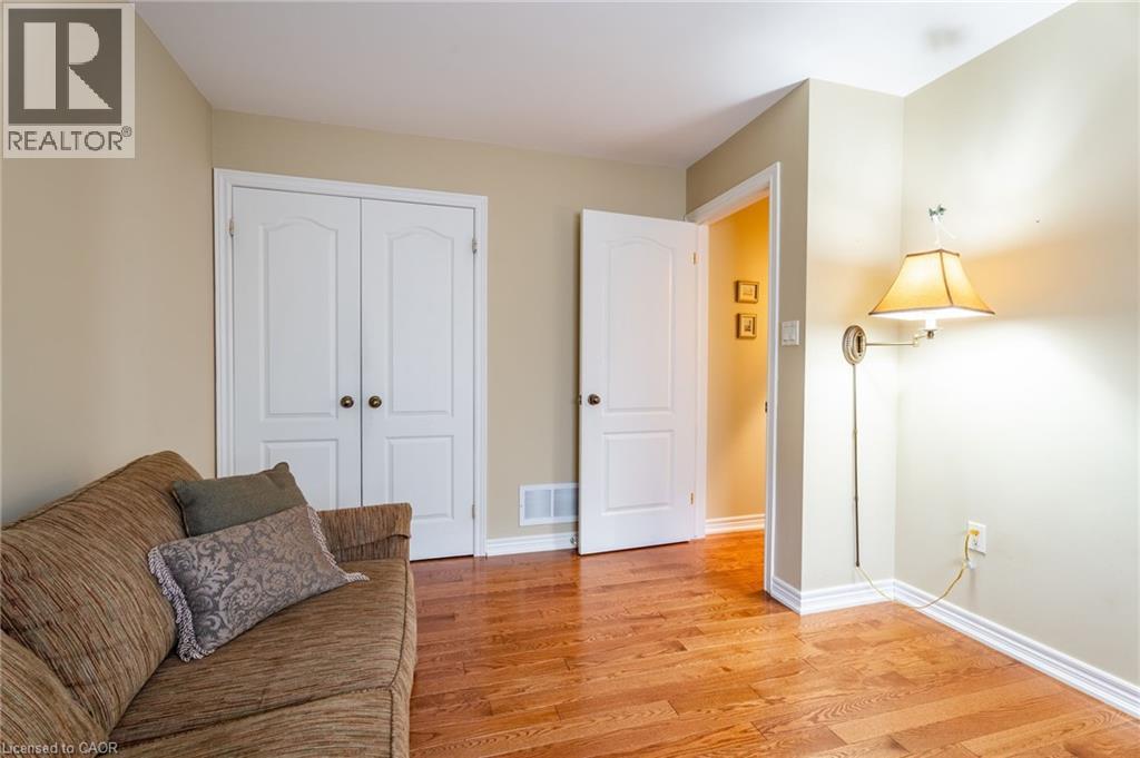 345 Southcote Road, Ancaster, Ontario  L9G 5C4 - Photo 12 - 40822917