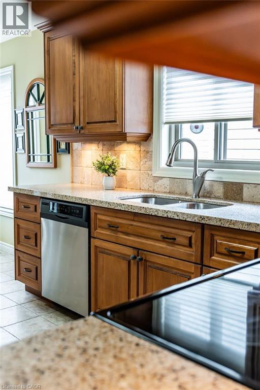 345 Southcote Road, Ancaster, Ontario  L9G 5C4 - Photo 34 - 40822917