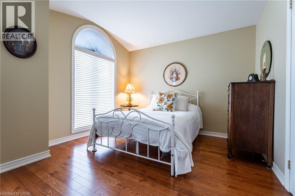 345 Southcote Road, Ancaster, Ontario  L9G 5C4 - Photo 8 - 40822917