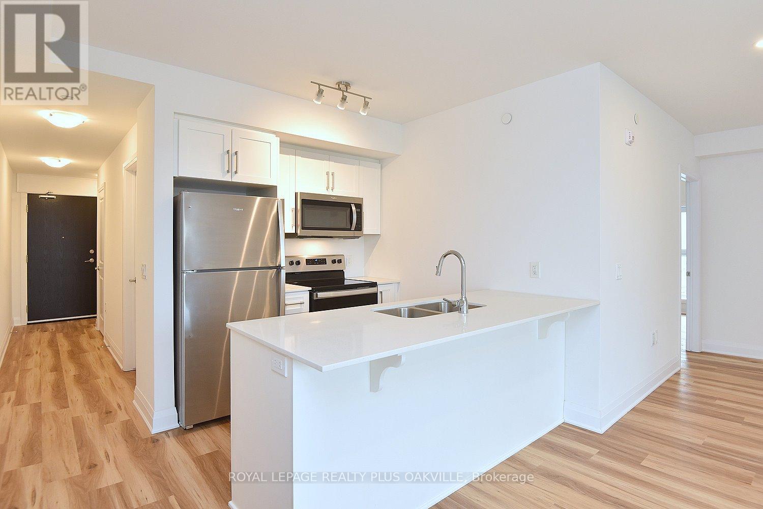 219 - 1936 Rymal Road E, Hamilton, Ontario  L0R 1P0 - Photo 17 - X12983434