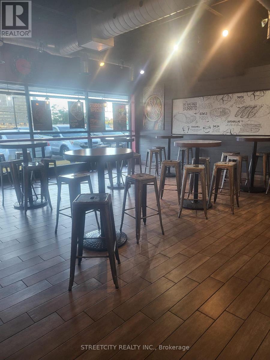 2575 Victoria Park Avenue, Toronto, Ontario  M1T 1A4 - Photo 4 - E13026420