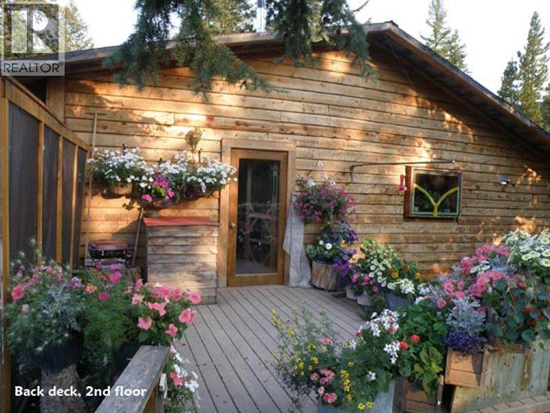 9000 Tote Road, Hagensborg, British Columbia  V0L 1C0 - Photo 1 - R3099807