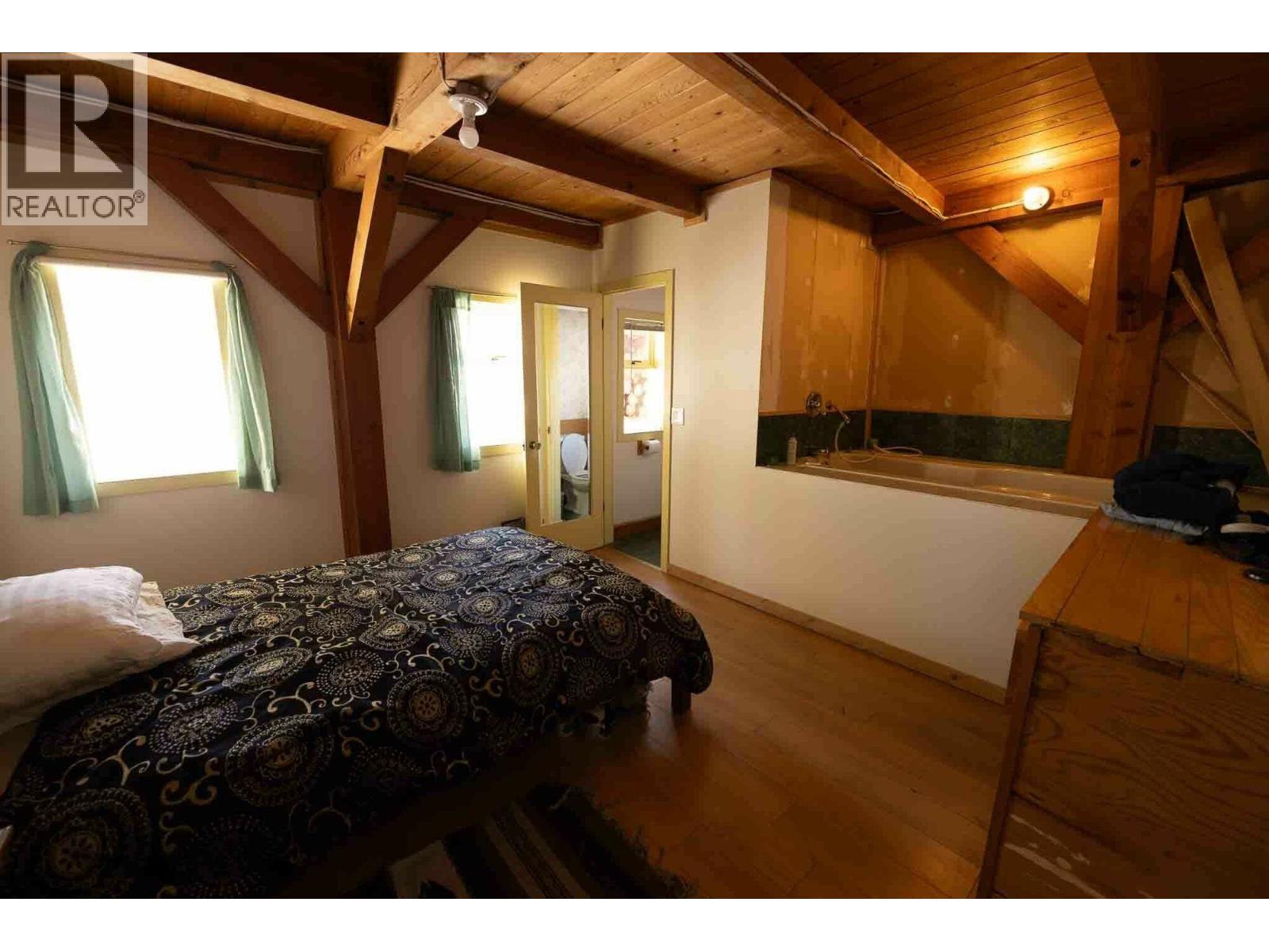 9000 Tote Road, Hagensborg, British Columbia  V0L 1C0 - Photo 14 - R3099807