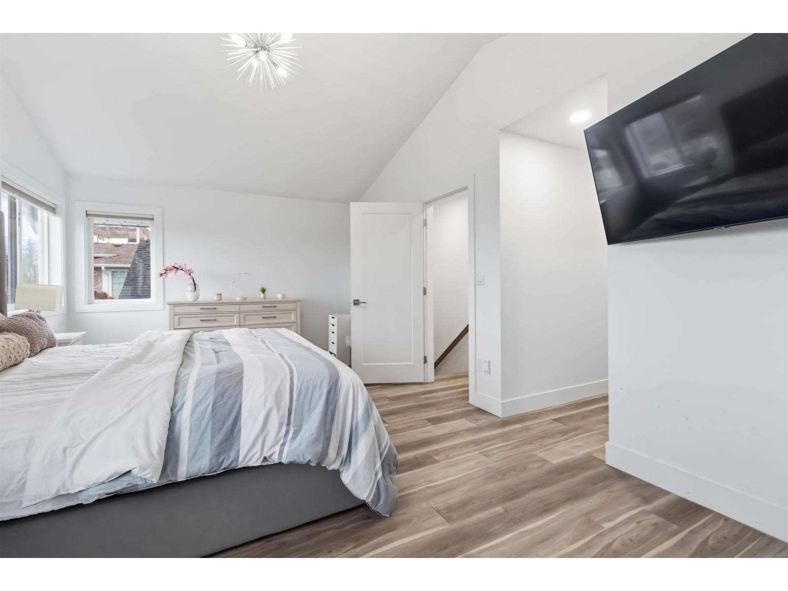 8635 Sunrise Drive, Chilliwack Mountain, Chilliwack, British Columbia  V2R 3H9 - Photo 17 - R3112787