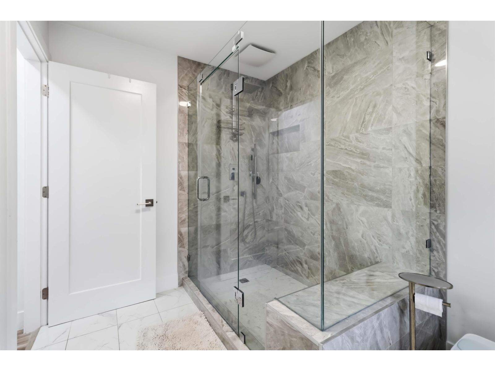 8635 Sunrise Drive, Chilliwack Mountain, Chilliwack, British Columbia  V2R 3H9 - Photo 20 - R3112787