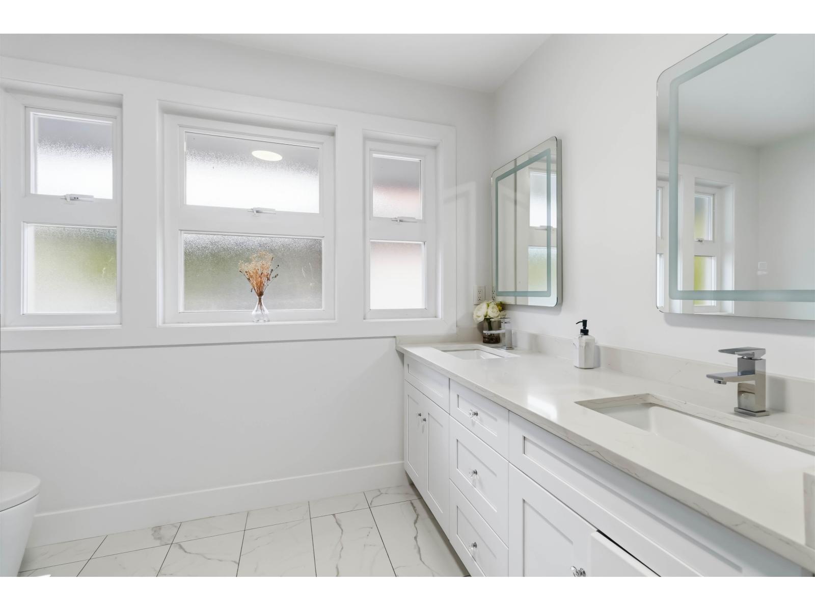 8635 Sunrise Drive, Chilliwack Mountain, Chilliwack, British Columbia  V2R 3H9 - Photo 19 - R3112787