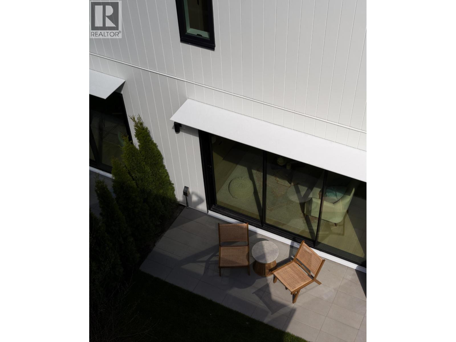 3679 St Catherines Street, Vancouver, British Columbia  V5V 1S3 - Photo 2 - R3113964