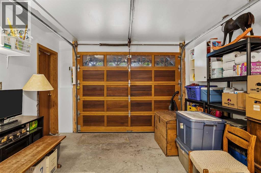 204 Grassi Place, Canmore, Alberta  T1W 2N3 - Photo 44 - A2303434