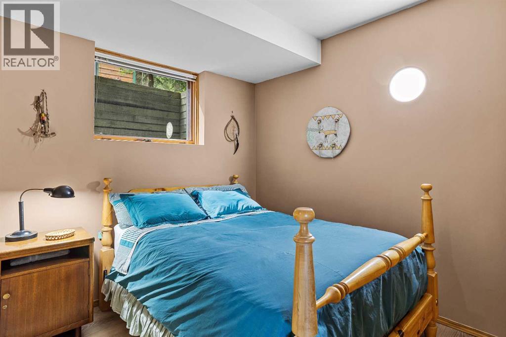 204 Grassi Place, Canmore, Alberta  T1W 2N3 - Photo 37 - A2303434
