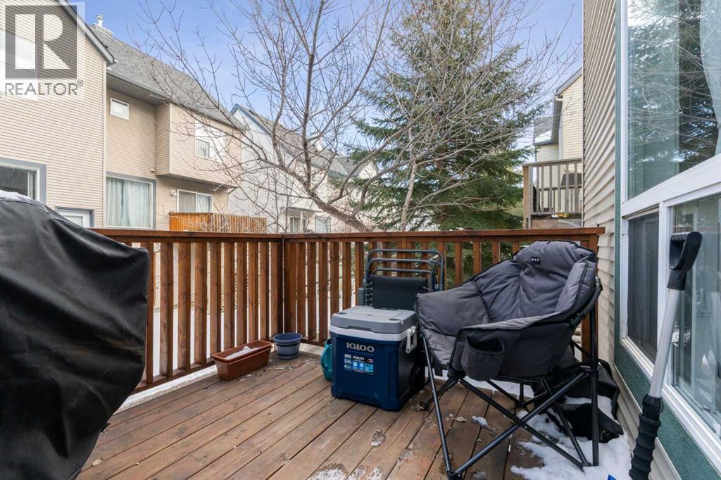 324 Bridlewood Lane SW, Calgary, Alberta  T2Y 3X8 - Photo 25 - A2290024