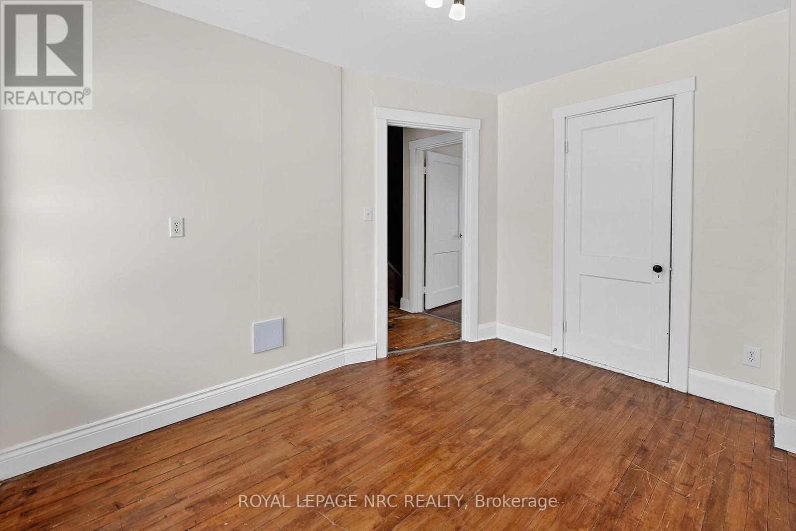 211 Lincoln Street, Welland, Ontario  L3B 4M8 - Photo 14 - X12829514