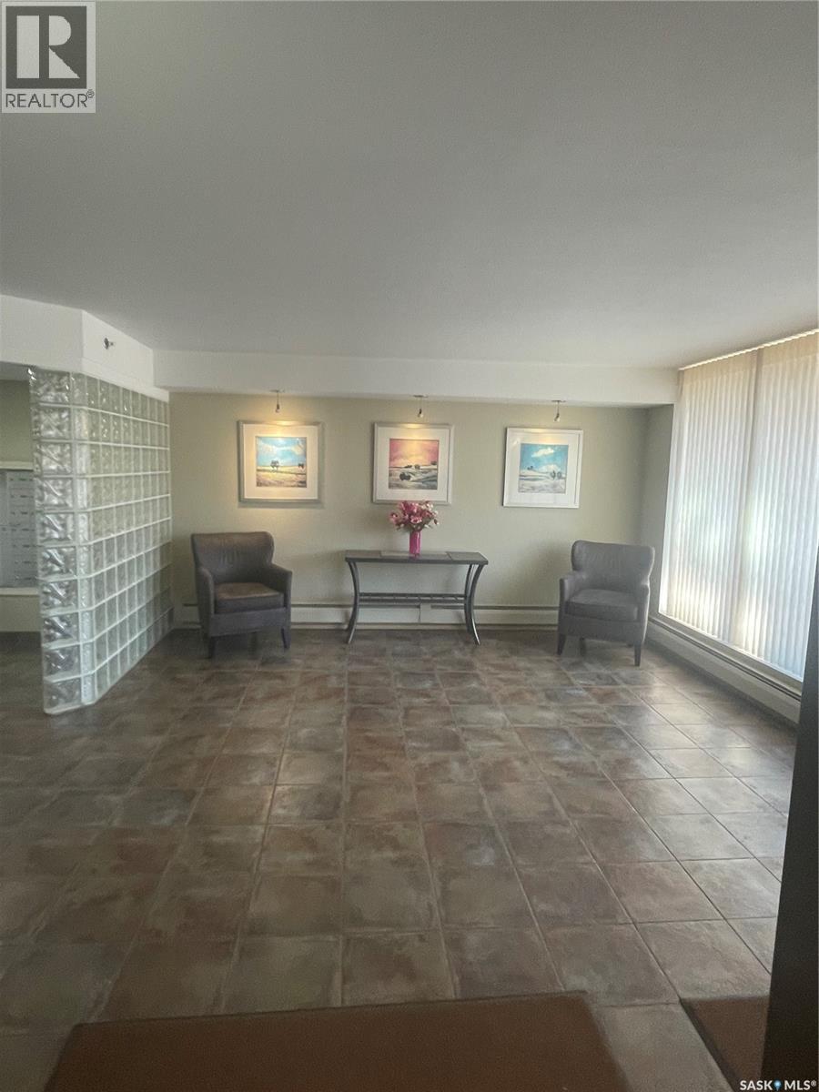 604 2221 Adelaide Street, Saskatoon, Saskatchewan  S7J 5L9 - Photo 4 - SK033558
