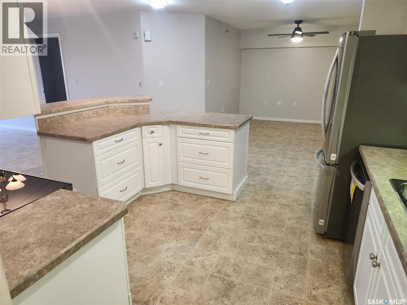 604 2221 Adelaide Street, Saskatoon, Saskatchewan  S7J 5L9 - Photo 7 - SK033558