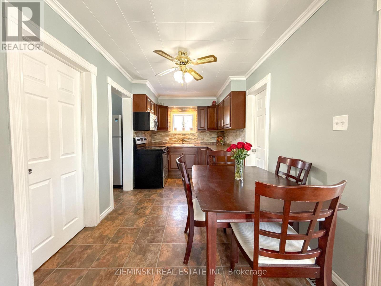 208 Mcdougall Avenue, Timmins, Ontario  P0N 1H0 - Photo 4 - T13026428