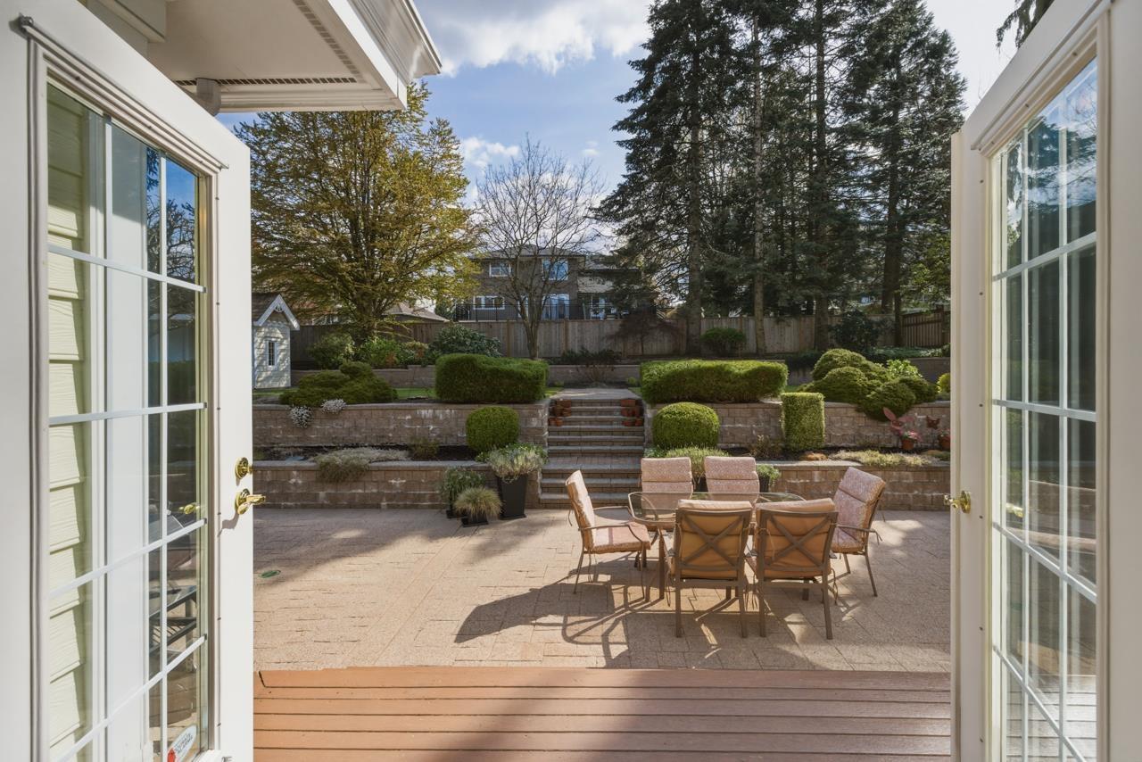 18012 99a Avenue, Surrey, British Columbia  V4N 4V6 - Photo 11 - R3114139