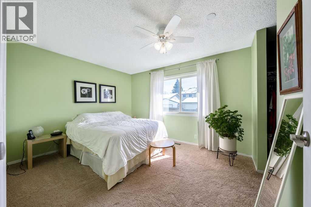 50 Cedarwood Rise SW, Calgary, Alberta  T2W 3H9 - Photo 14 - A2297078