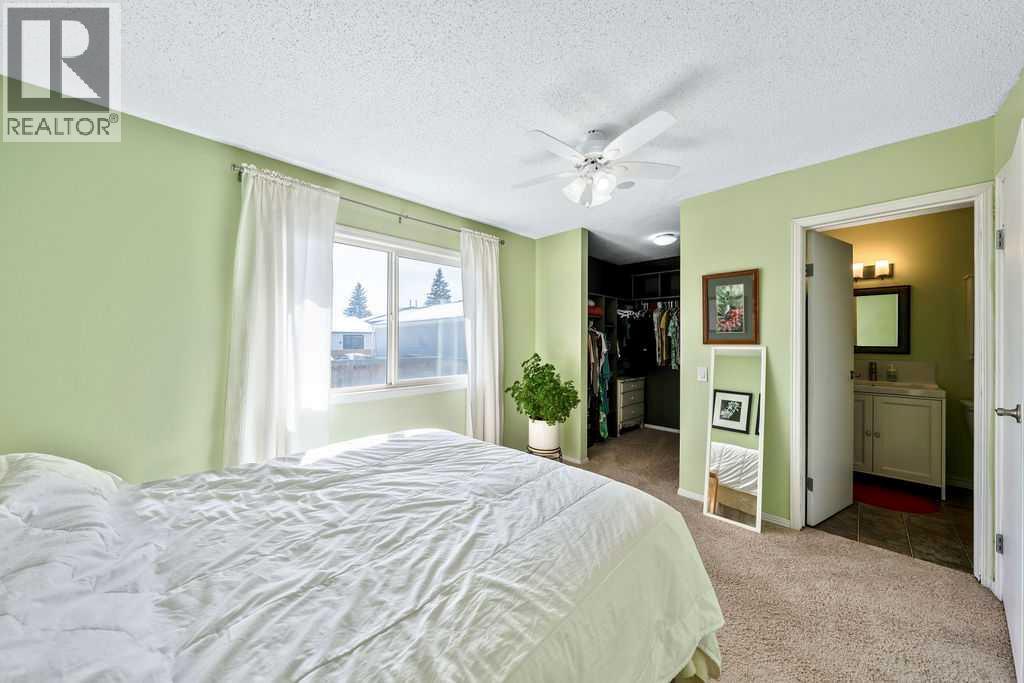 50 Cedarwood Rise SW, Calgary, Alberta  T2W 3H9 - Photo 15 - A2297078
